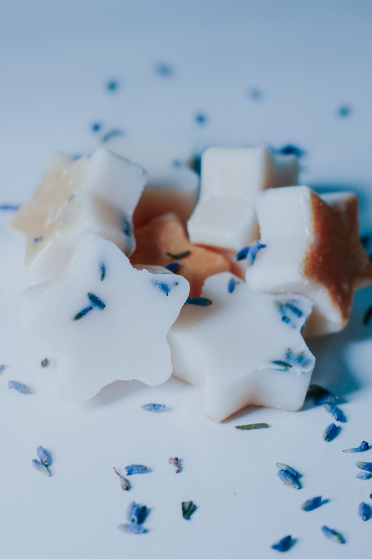 Sarkin Salama - Lavender and Chamomile Scented Wax Melts (6)