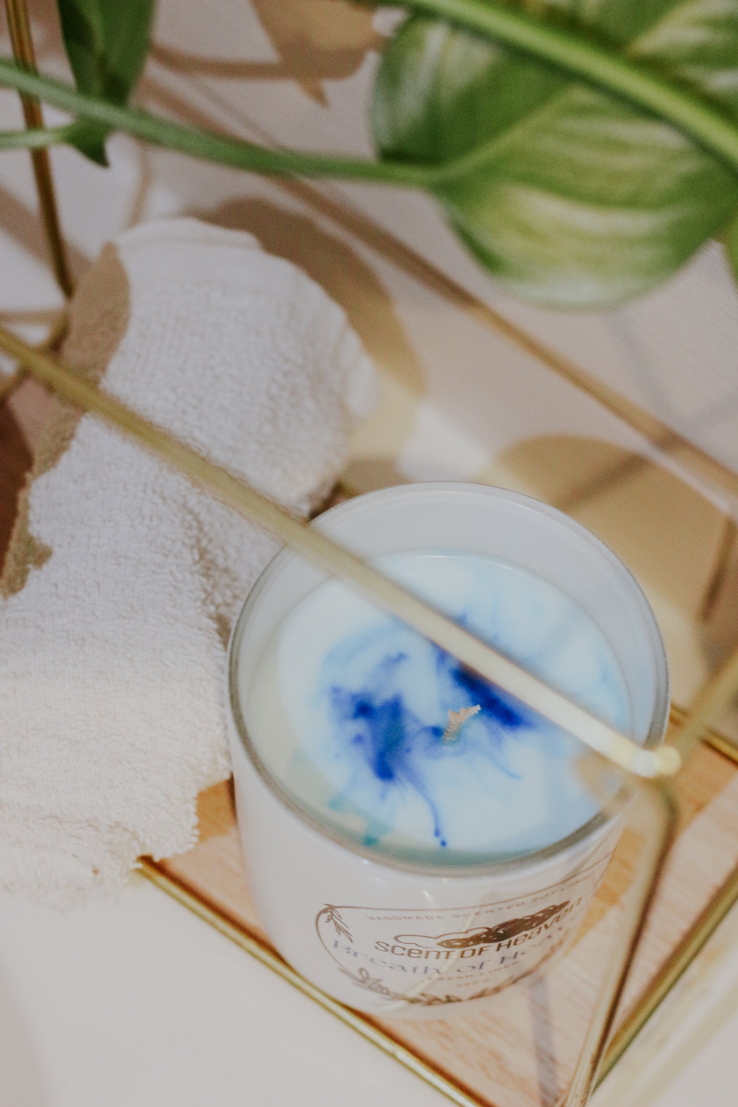 Breath of Heaven - Fresh Linen Scented Candle